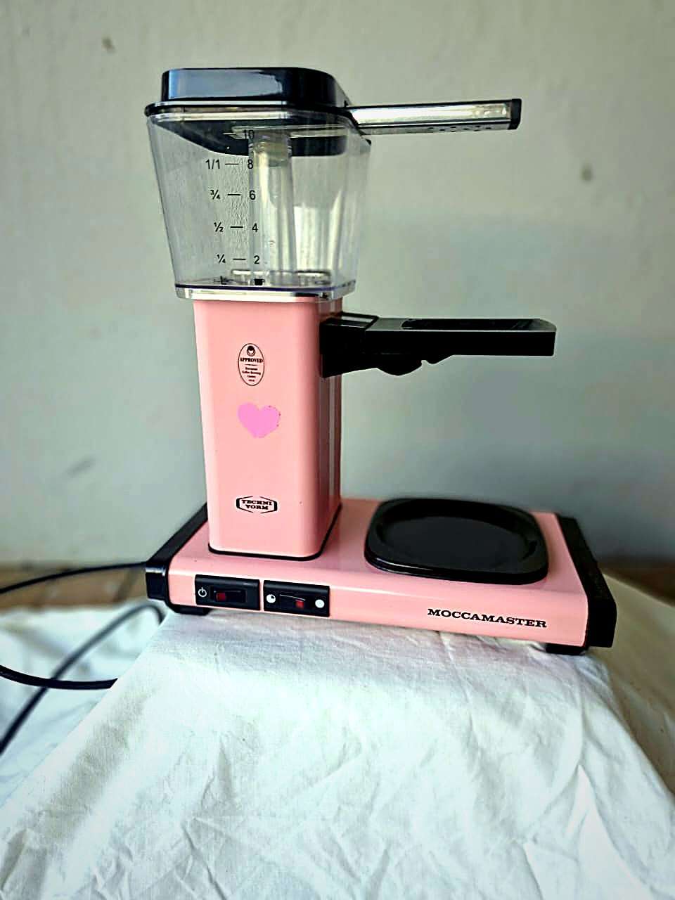 Moccamaster (Technivorm) KBG Filter Coffee Maker — Pink (Second-Hand) - Image 5