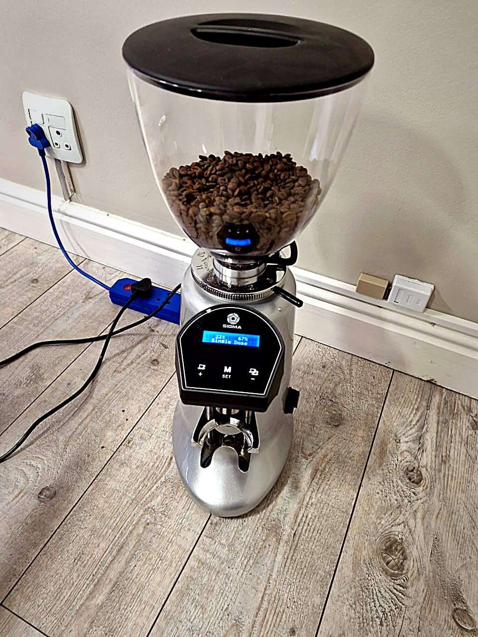 Sigma On-Demand Commercial Coffee Grinder — Grey (Second-Hand) - Image 3